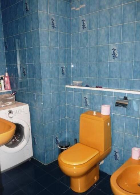 Appartement Three Bedroom, Two Bathroom In With Large Terrace - 880